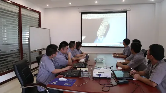 Motoriduttore medio a gabbia di scoiattolo