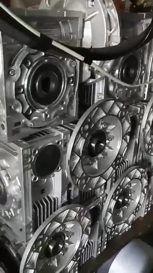 Rapporto di riduzione dell'ingranaggio a vite senza fine universale Nmrv ad alta efficienza 5-100